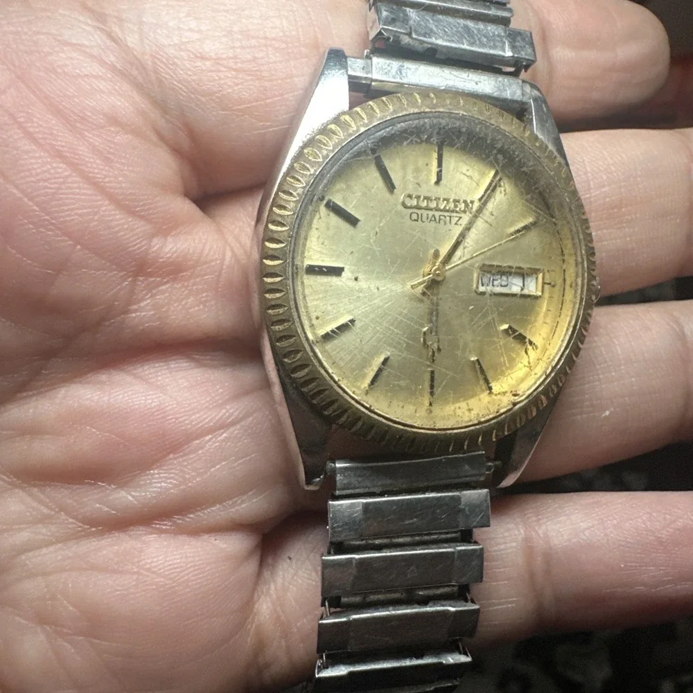 VTG Citizen CQ President Watch Men 36mm Silver Dial Two Tone Daydate Need Repair